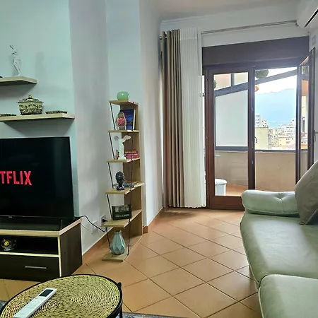 Apartamento Downtown Tirana